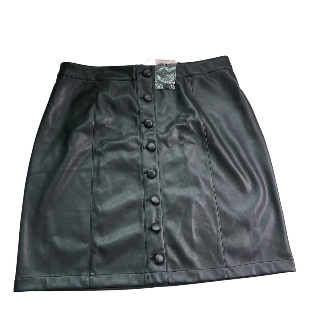 Candace Cameron Bure NWOT Faux Leather Black Button-Up Leather Skirt Size 14